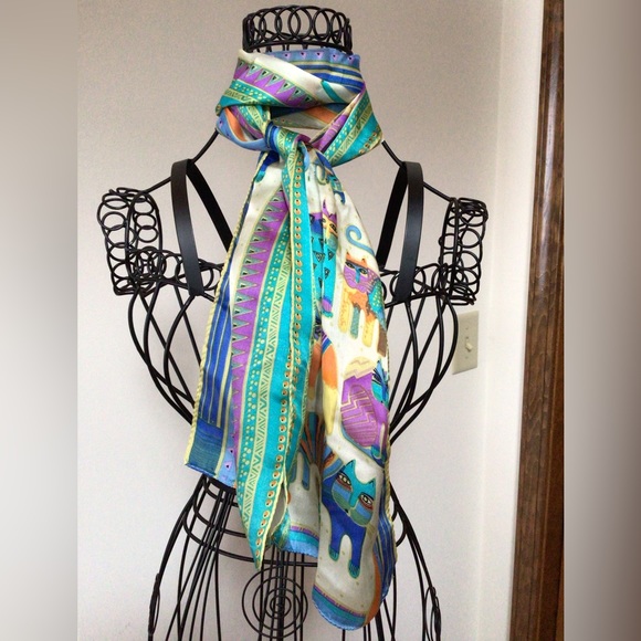 unbranded Accessories - Silk Scarf 52”x11”